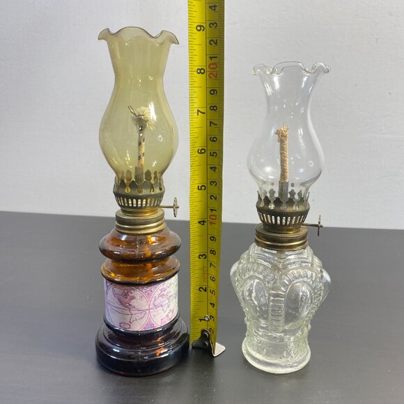 Vintage brown glass decorative jar style oil lamps, ruffle dark honey yellow. - Picture 7 of 10